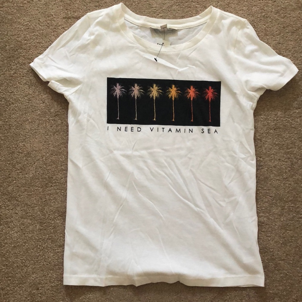Express I NEED VITAMIN SEA Screen Tee XSMALL